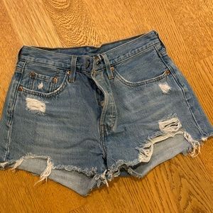 Levi’s Jean Shorts Size 27